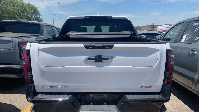2024 Chevrolet Silverado EV RST