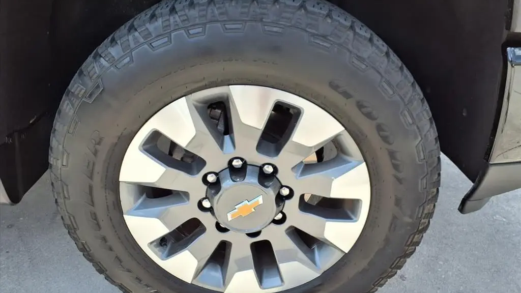 2025 Chevrolet Silverado 2500HD Custom
