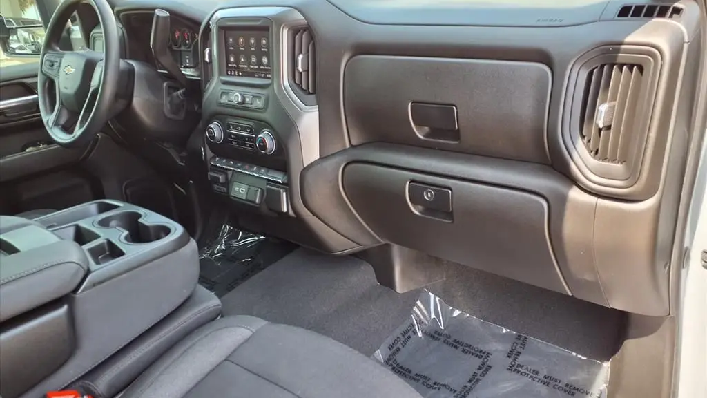 2025 Chevrolet Silverado 2500HD Custom