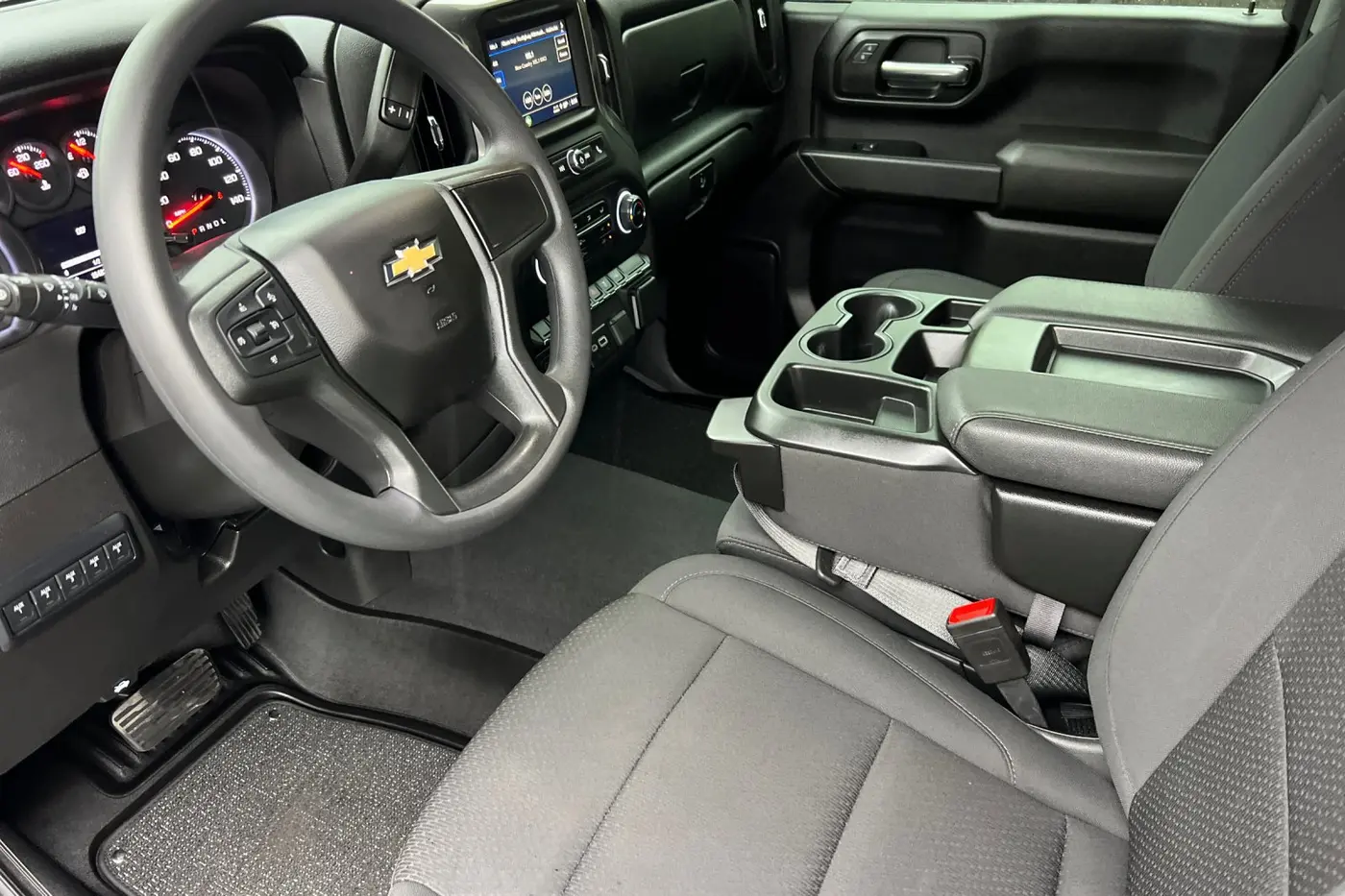 2025 Chevrolet Silverado Hd - $59,500