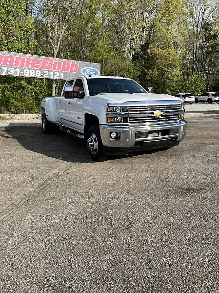 2016 Chevrolet Silverado - $45,998