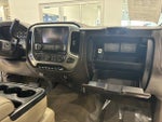 2017 Silverado 3500HD Thumbnail 33