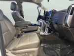 2017 Silverado 3500HD Thumbnail 30