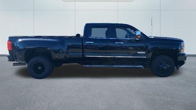 2015 Chevrolet Silverado 3500HD High Country