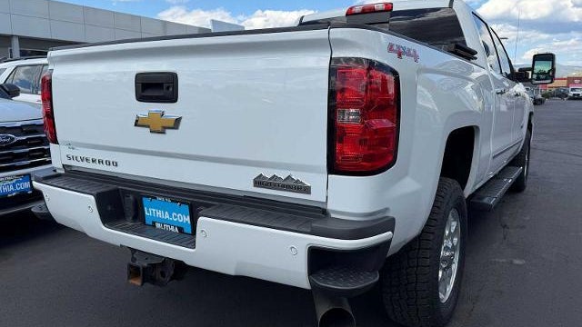 2015 Chevrolet Silverado 3500HD High Country