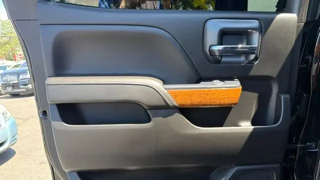 2017 Chevrolet Silverado 3500HD High Country