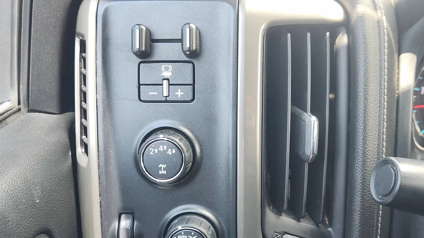 2017 Chevrolet Silverado 3500HD High Country