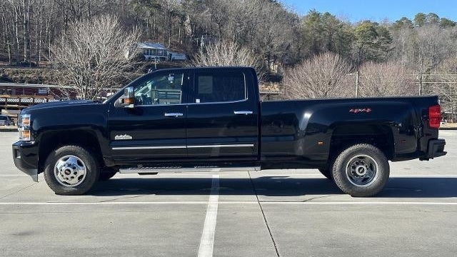 2018 Chevrolet Silverado 3500HD High Country