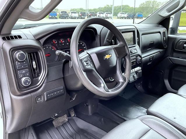 2025 Chevrolet Silverado Hd - $41,945