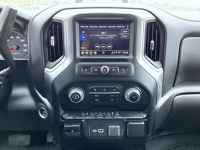 2025 Chevrolet Silverado Hd - $41,945