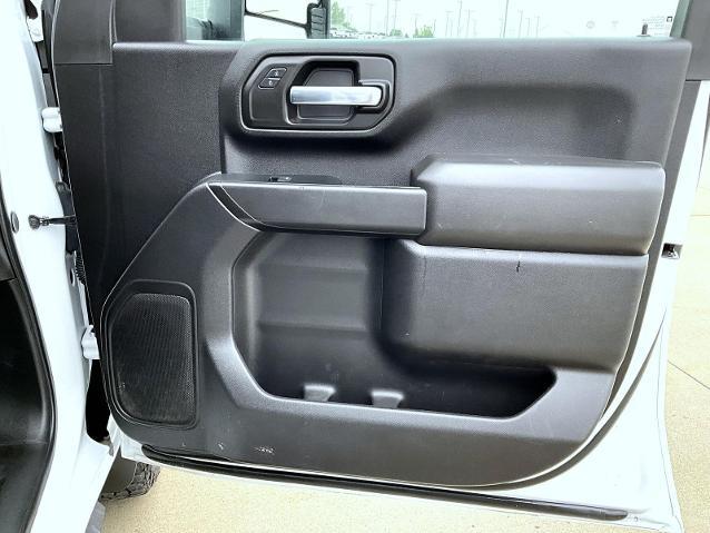 2025 Chevrolet Silverado Hd - $41,945