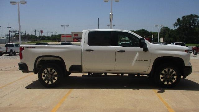 2025 Chevrolet Silverado 2500HD Custom