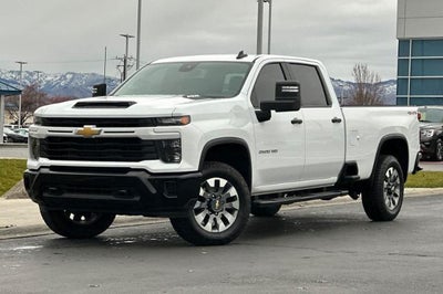 Photo of a 2026 Chevrolet Silverado 2500HD 4X4 Custom 4DR Crew Cab SB for sale