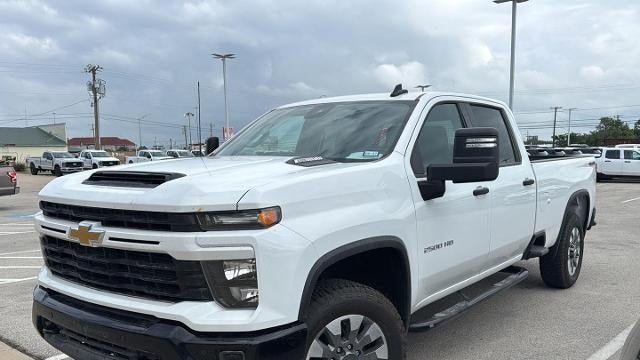 2025 Chevrolet Silverado 2500HD Custom