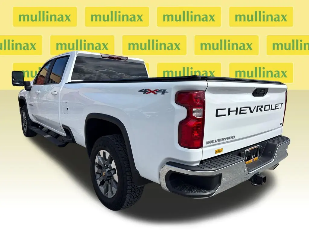 2026 Chevrolet Silverado Hd - $58,900