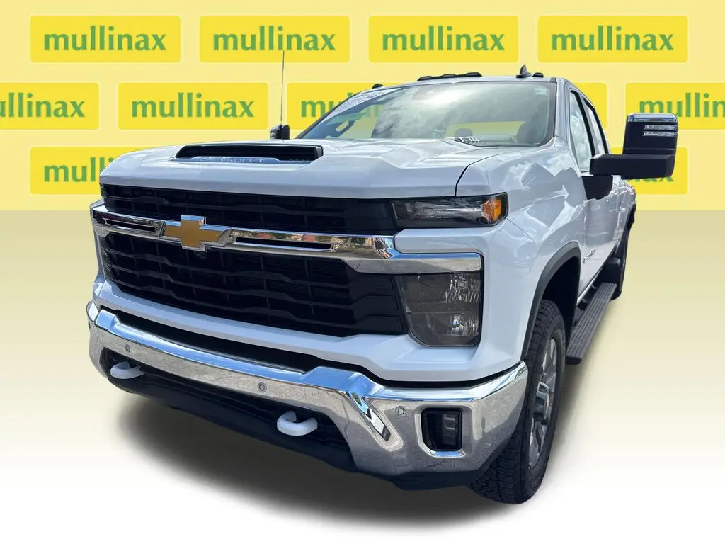 2026 Chevrolet Silverado Hd - $58,900