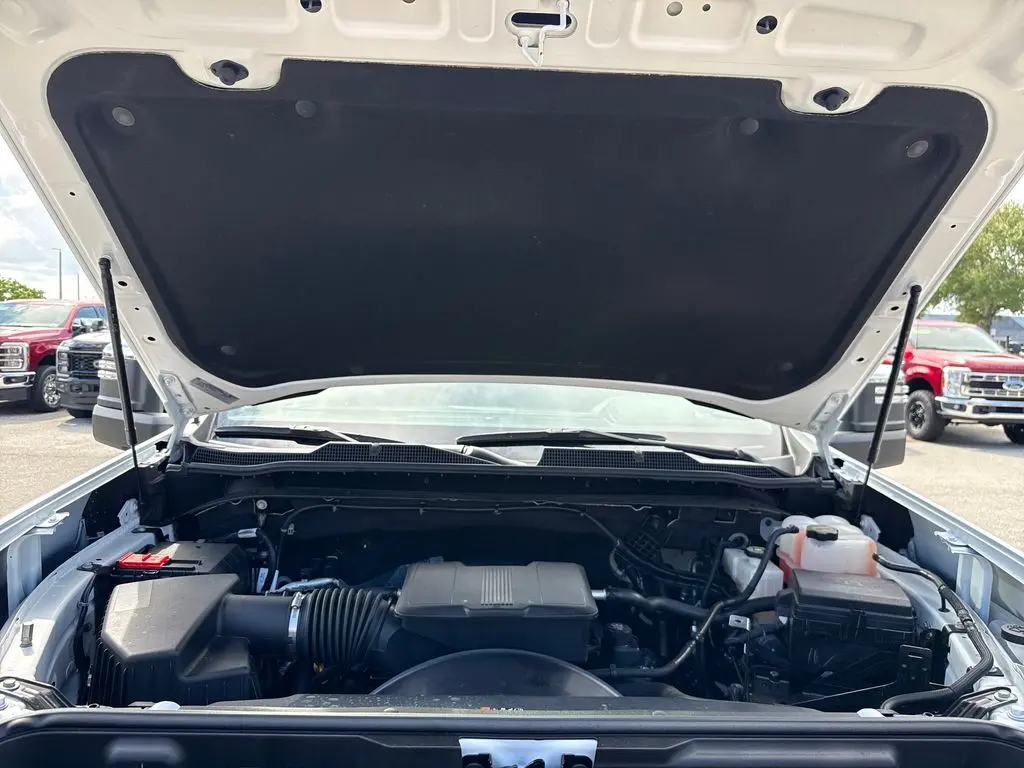 2026 Chevrolet Silverado Hd - $58,900