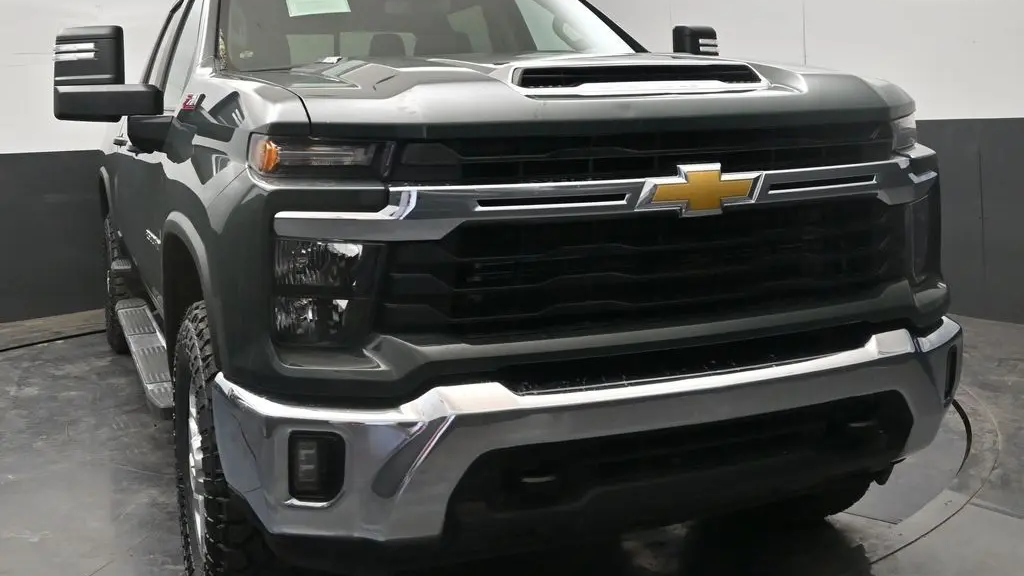 2025 Chevrolet Silverado 2500HD LT