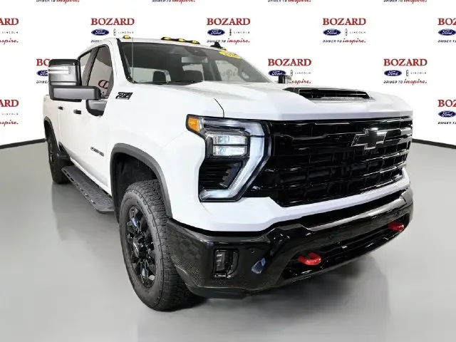 2026 Chevrolet Silverado Hd - $64,000
