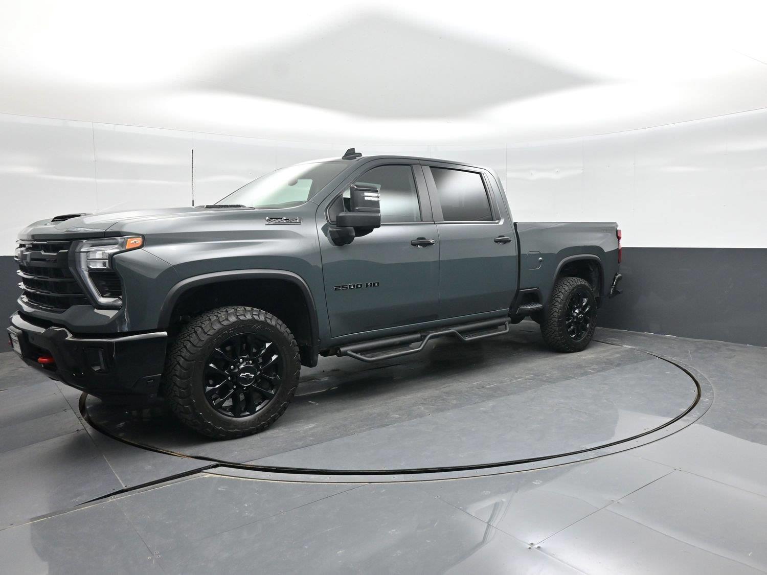 2026 Chevrolet Silverado Hd - $65,999