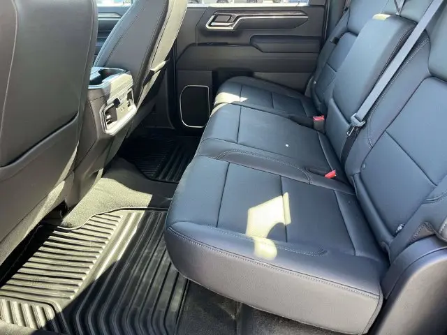 2026 Chevrolet Silverado Hd - $66,990