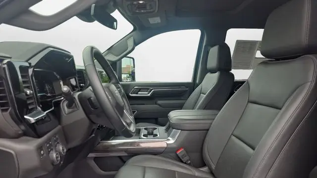 2025 Chevrolet Silverado 2500HD LTZ
