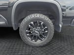 2025 Silverado 2500HD Thumbnail 16