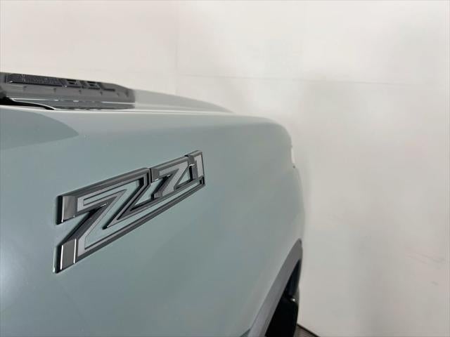 2026 Chevrolet Silverado Hd - $64,601