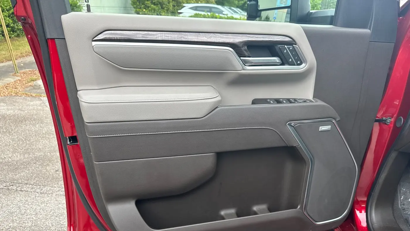2025 Chevrolet Silverado 2500HD LTZ