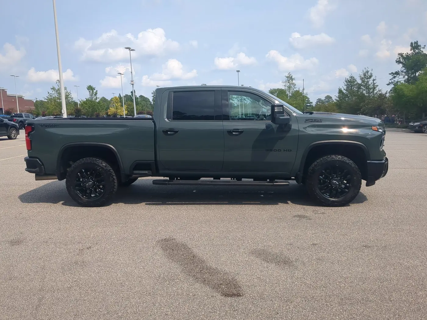 2026 Chevrolet Silverado Hd - $74,512