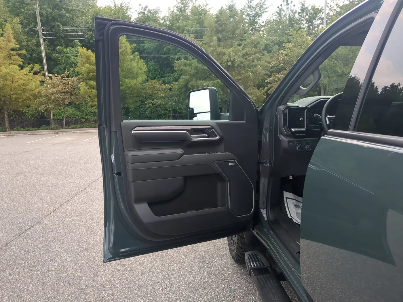 2026 Chevrolet Silverado Hd - $74,512