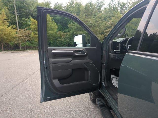 2026 Chevrolet Silverado Hd - $70,507