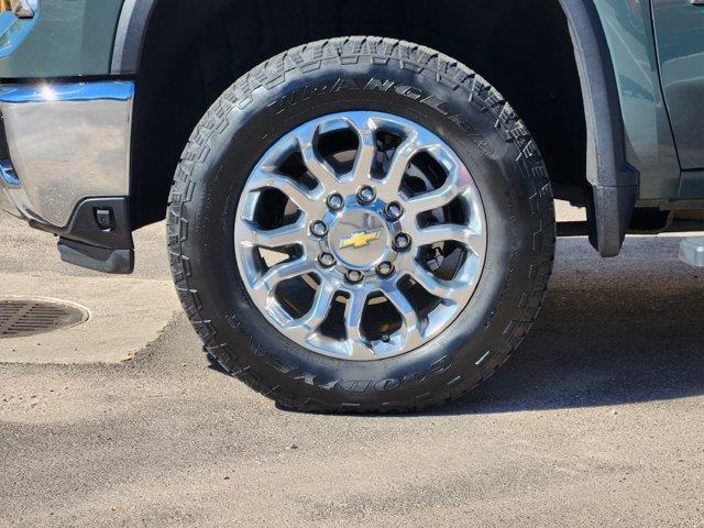 2025 Chevrolet Silverado Hd - $68,476