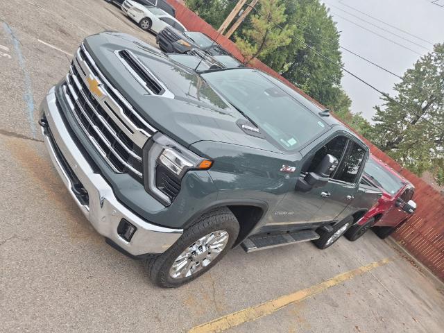 2026 Chevrolet Silverado Hd - $69,000