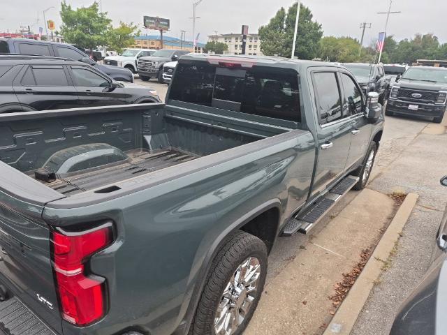 2026 Chevrolet Silverado Hd - $69,000