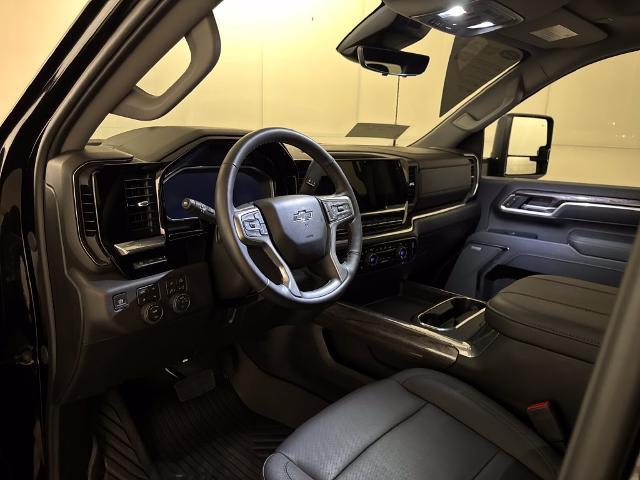 2026 Chevrolet Silverado Hd - $73,900