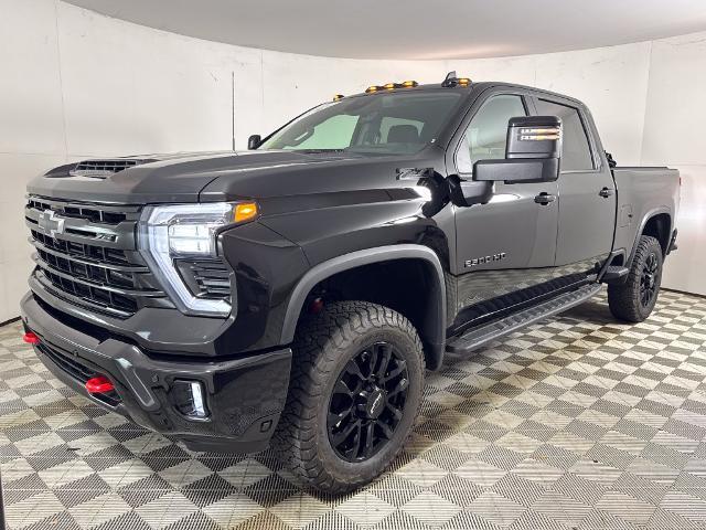 2026 Chevrolet Silverado Hd - $73,900