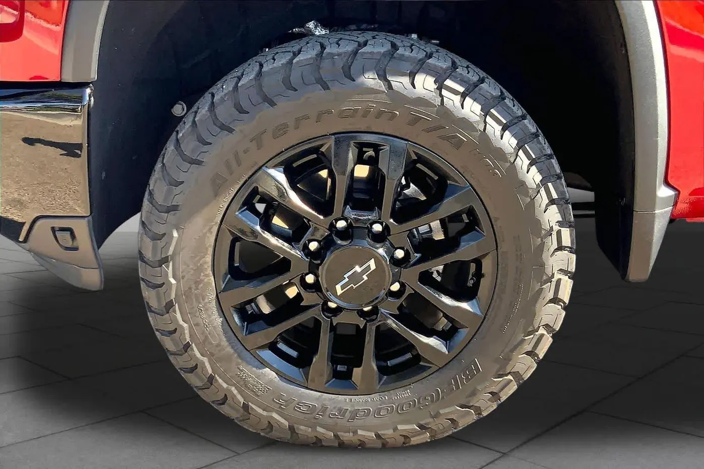 2026 Chevrolet Silverado Hd - $74,600