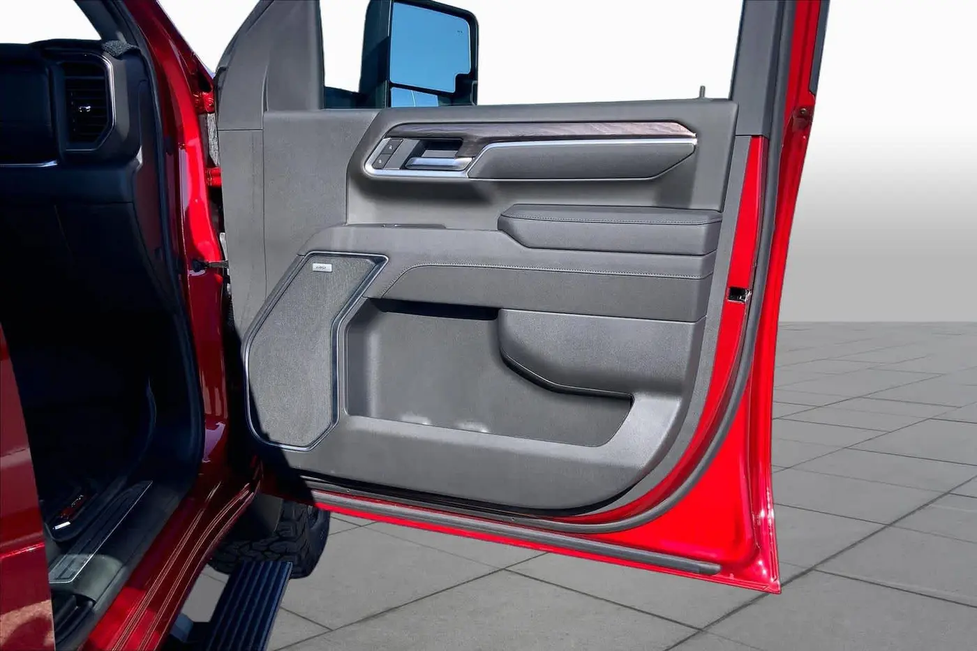2026 Chevrolet Silverado Hd - $74,600