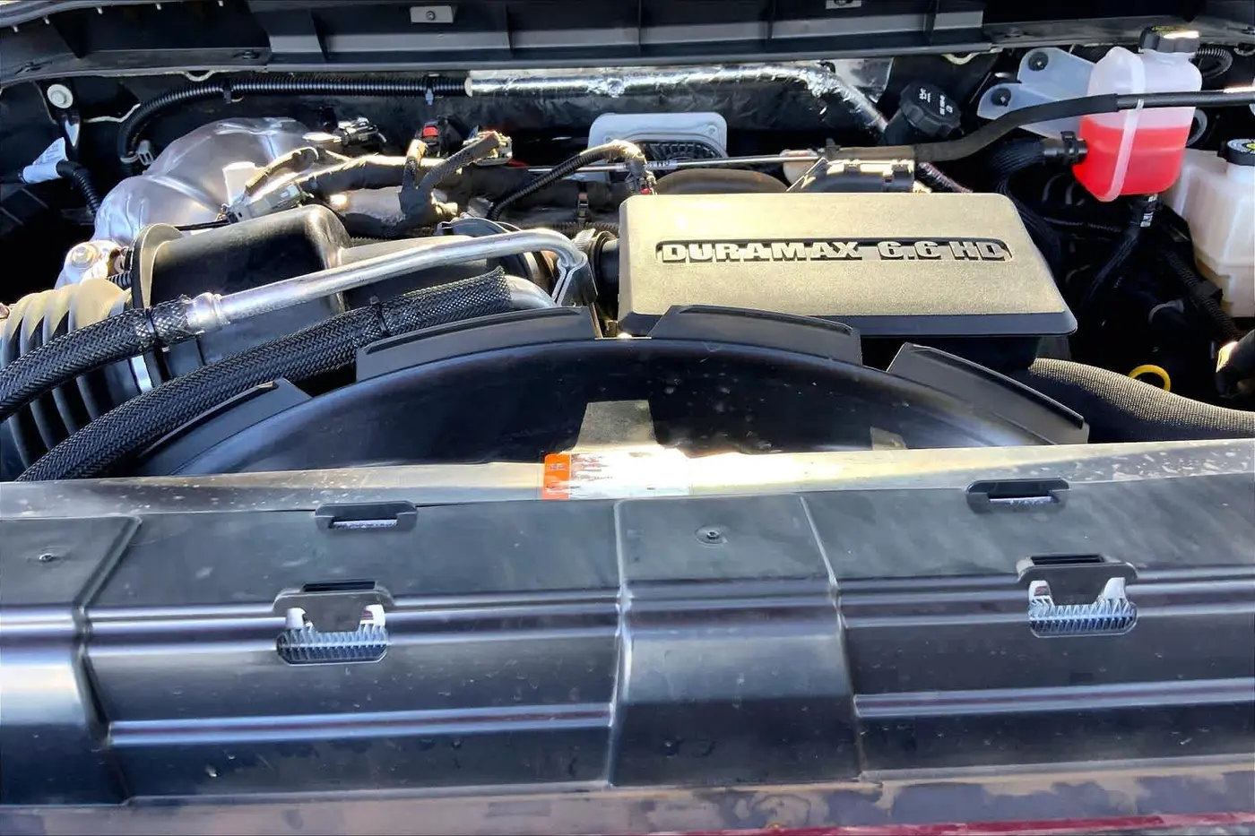 2026 Chevrolet Silverado Hd - $74,600