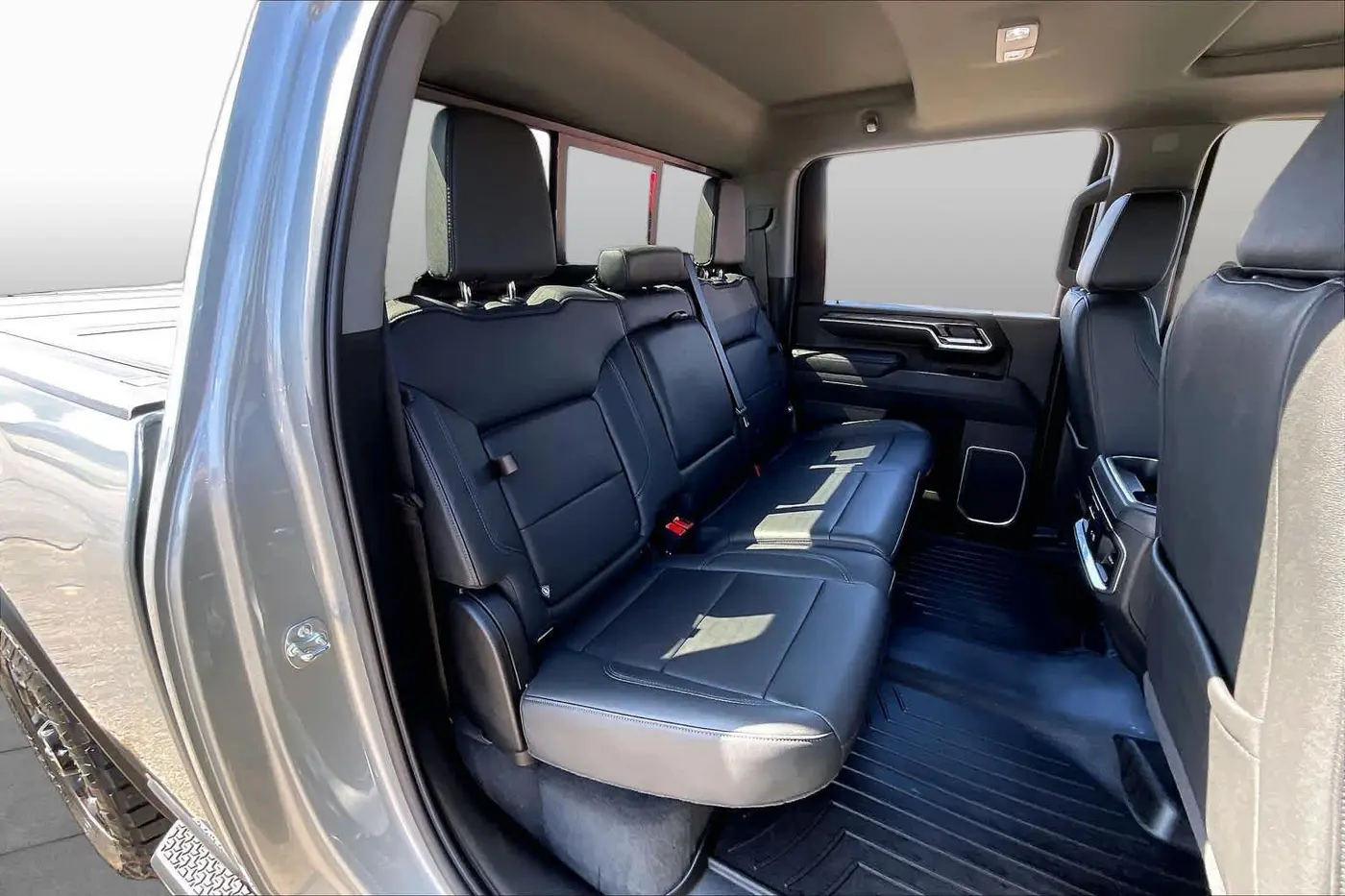 2026 Chevrolet Silverado Hd - $74,913