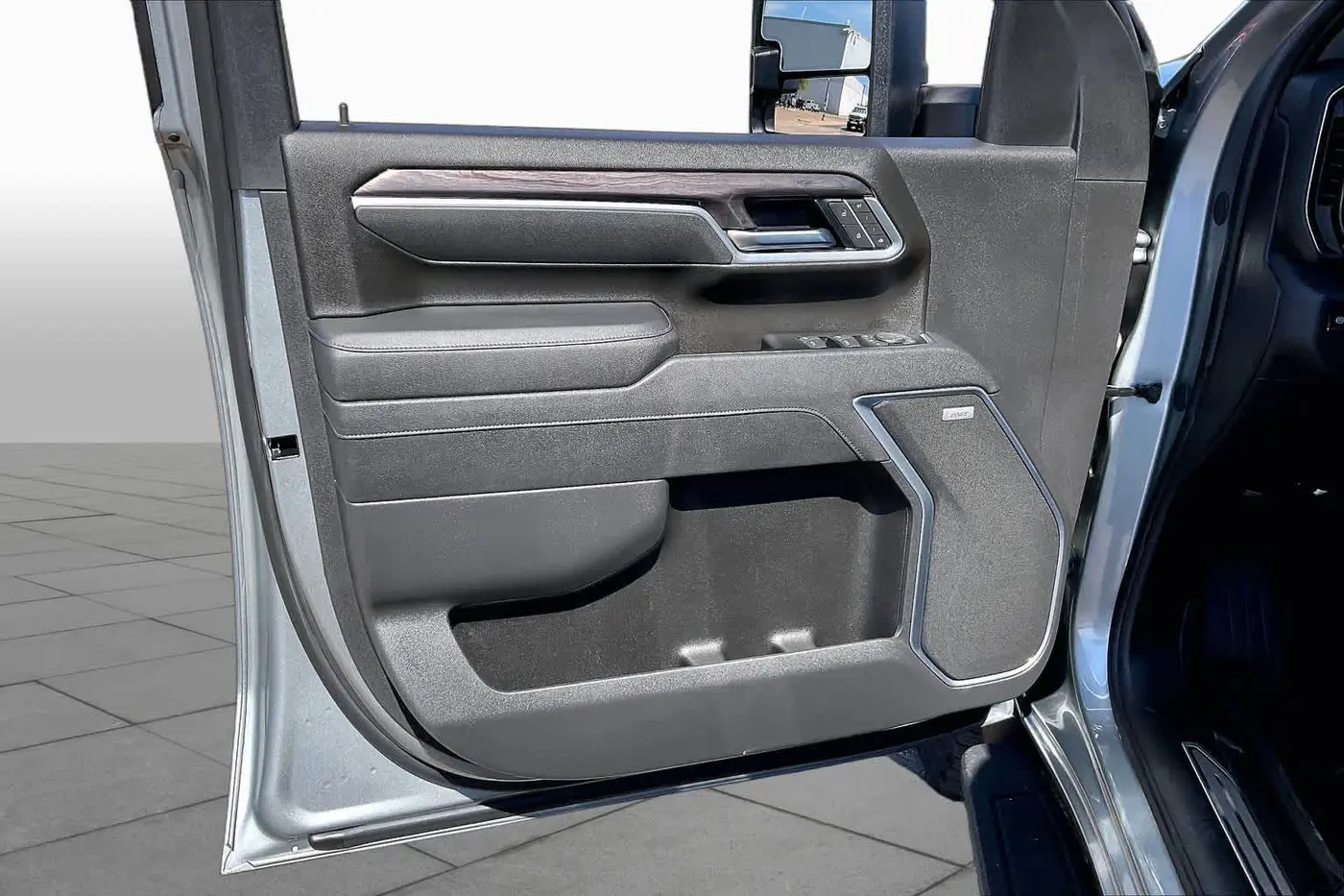 2026 Chevrolet Silverado Hd - $74,913