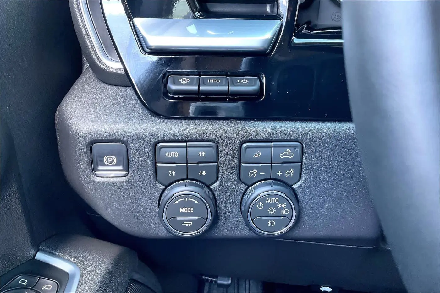2026 Chevrolet Silverado Hd - $74,913