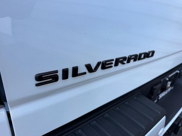2026 Chevrolet Silverado Hd - $79,993