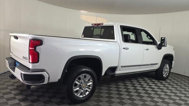 2025 Chevrolet Silverado 2500HD High Country