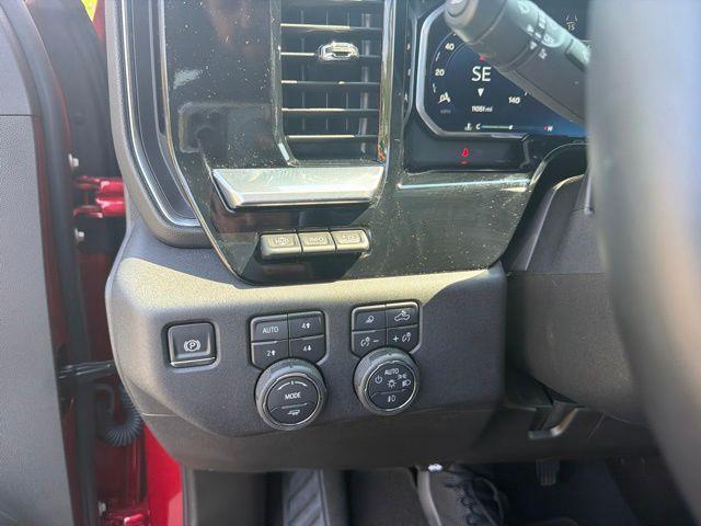 2026 Chevrolet Silverado Hd - $79,950