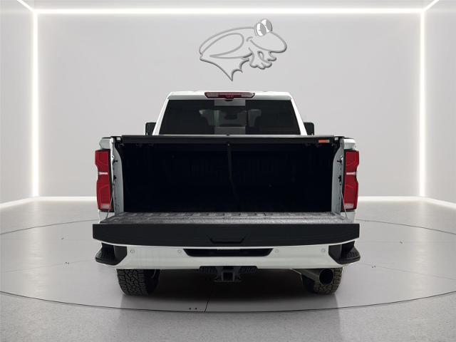 2026 Chevrolet Silverado Hd - $75,500