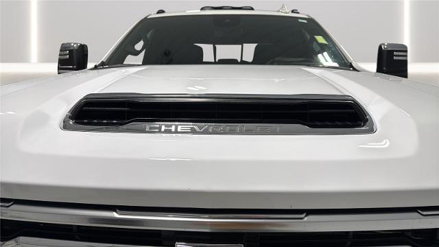 2026 Chevrolet Silverado Hd - $75,500