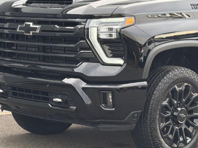 2026 Chevrolet Silverado Hd - $82,000