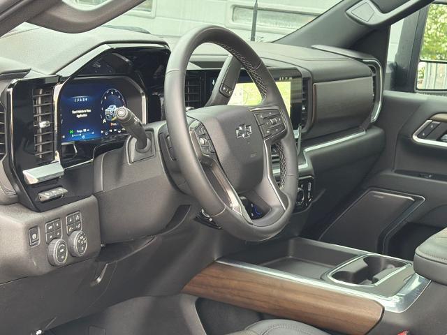 2026 Chevrolet Silverado Hd - $82,000
